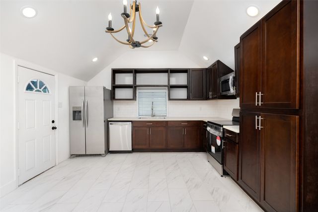 784 County Road 2515, Bonham, TX 75418