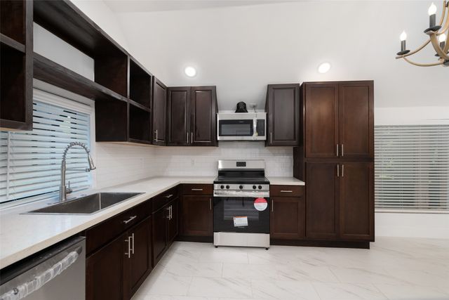 784 County Road 2515, Bonham, TX 75418