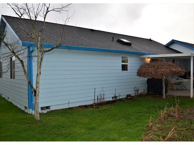 806 Se 151ST Ave, Portland, OR 97233
