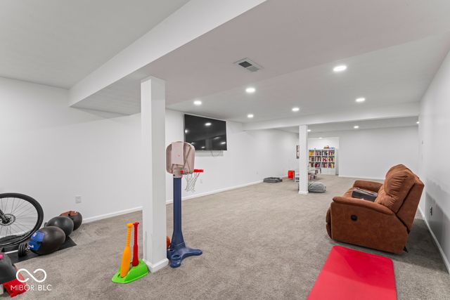 16048 Harstad Drive, Westfield, IN 46074