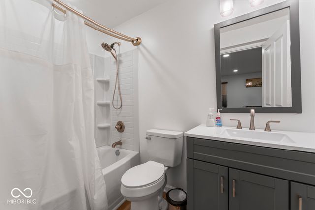 16048 Harstad Drive, Westfield, IN 46074