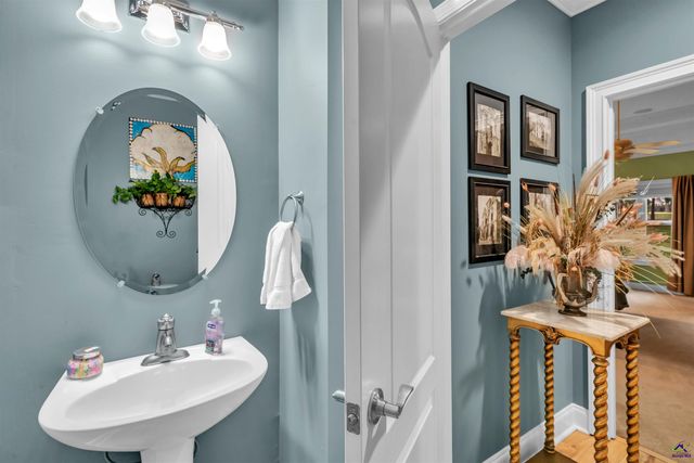 103 Dove Stone Court, Bonaire, GA 31005