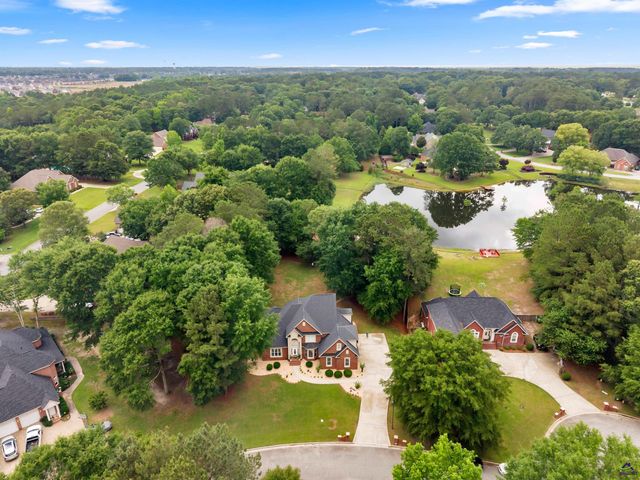 103 Dove Stone Court, Bonaire, GA 31005