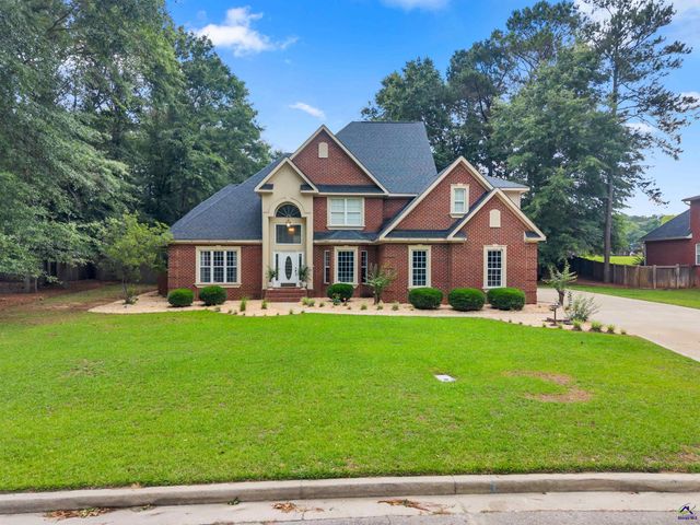 103 Dove Stone Court, Bonaire, GA 31005
