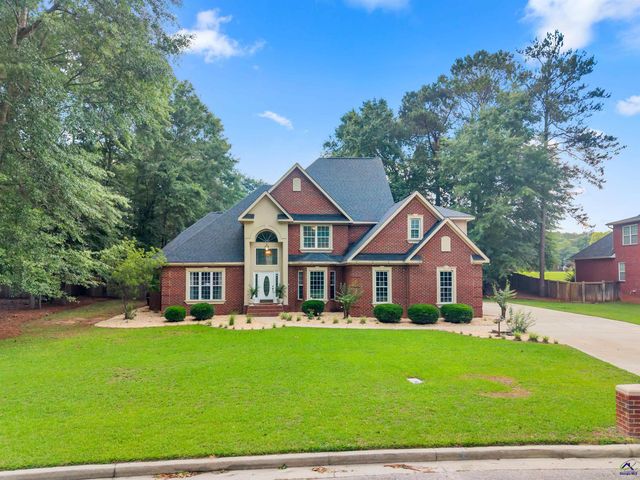 103 Dove Stone Court, Bonaire, GA 31005