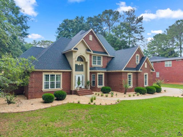103 Dove Stone Court, Bonaire, GA 31005