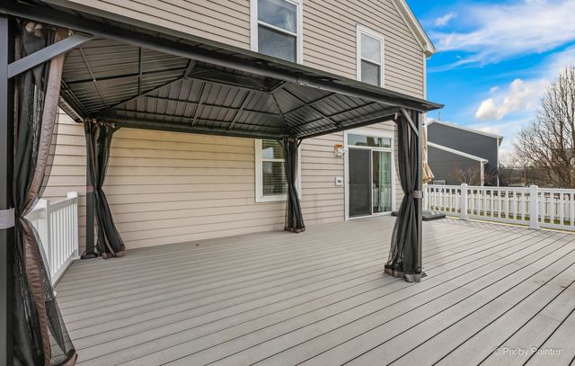 3084 Seekonk Avenue, Elgin, IL 60124