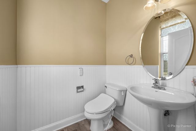 3084 Seekonk Avenue, Elgin, IL 60124