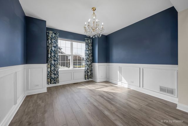 3084 Seekonk Avenue, Elgin, IL 60124