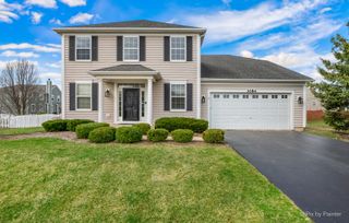 3084 Seekonk Avenue, Elgin, IL 60124