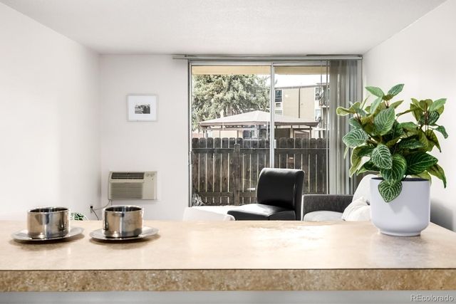 2281 S Vaughn Way 118A, Aurora, CO 80014