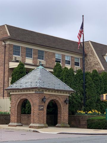 1338 Robin Lane 1212, Bayside, NY 11360