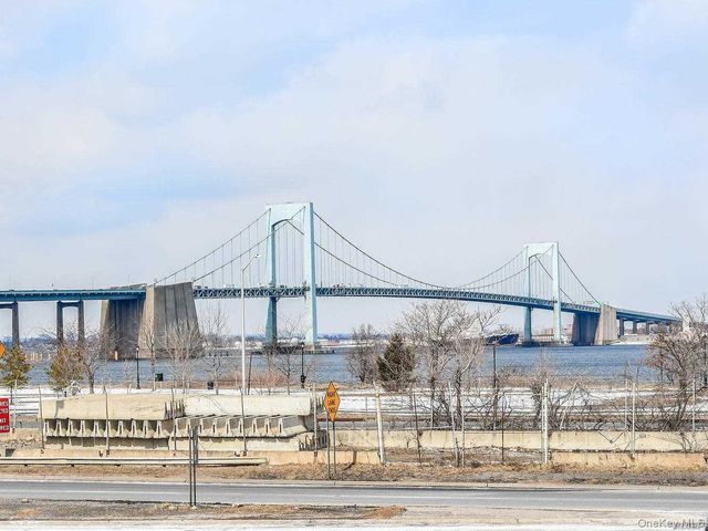 1338 Robin Lane 1212, Bayside, NY 11360