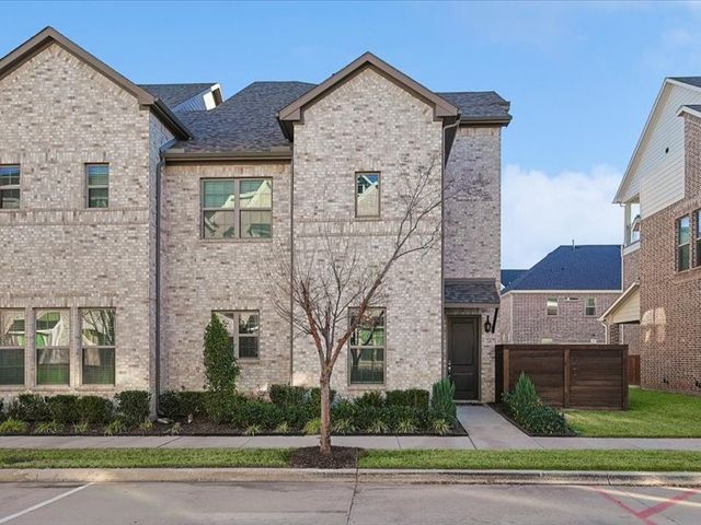 2417 Merriweather Lane, Flower Mound, TX 75028