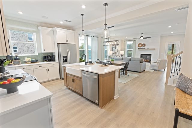 2437 Kemp Drive, Hermitage, TN 37076