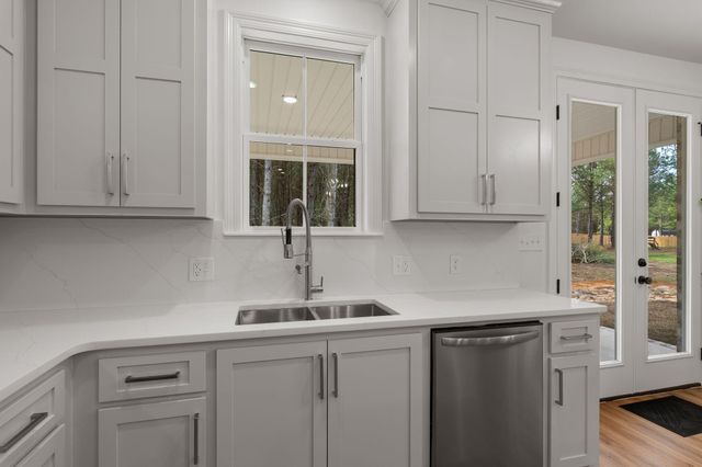 585 J C Burt Rd., Hattiesburg, MS 39401