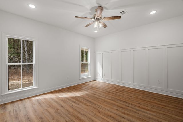 585 J C Burt Rd., Hattiesburg, MS 39401