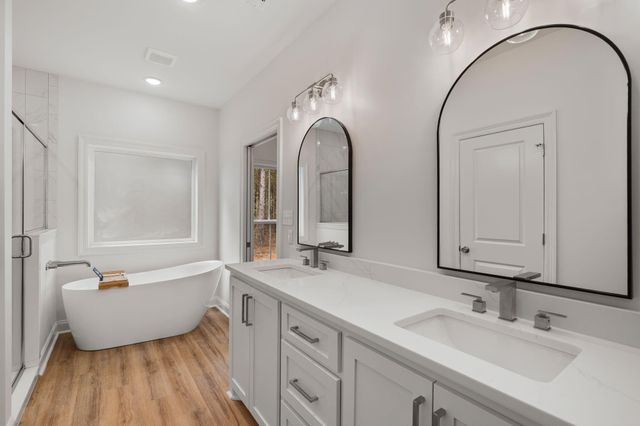 585 J C Burt Rd., Hattiesburg, MS 39401