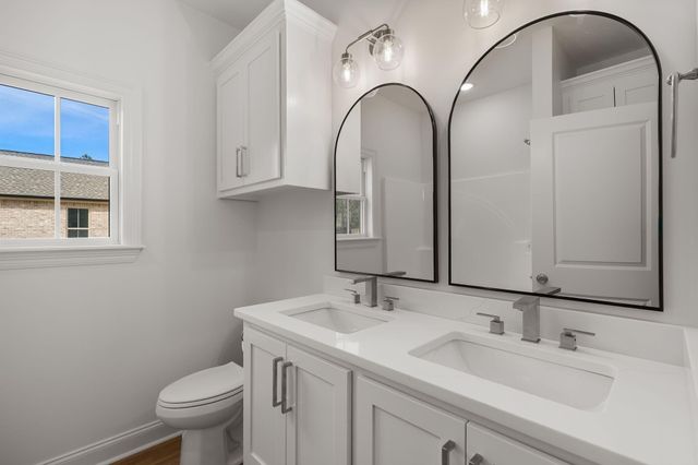 585 J C Burt Rd., Hattiesburg, MS 39401