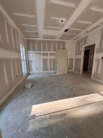 585 J C Burt Rd., Hattiesburg, MS 39401