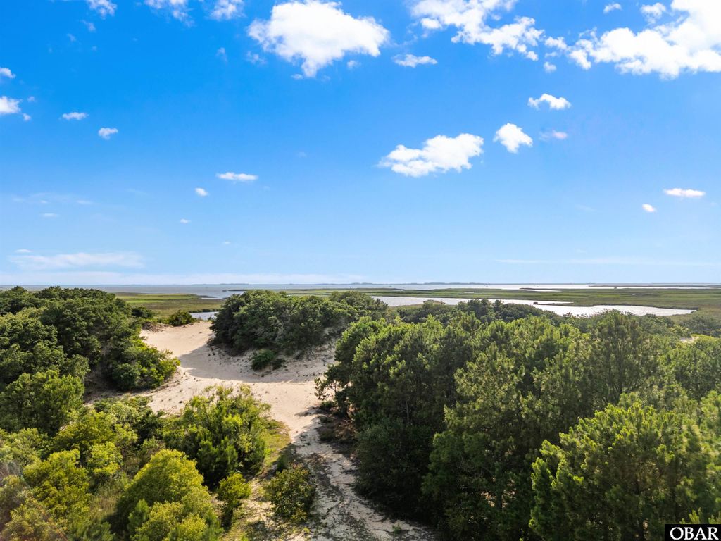Image 4 of property listing at 1592 Hidden Dune Lane Lot 2, Corolla, NC 27927