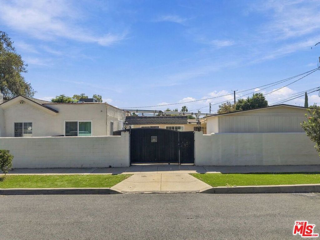 1245 N Orchard Drive, Burbank, CA 91506 — photo 5