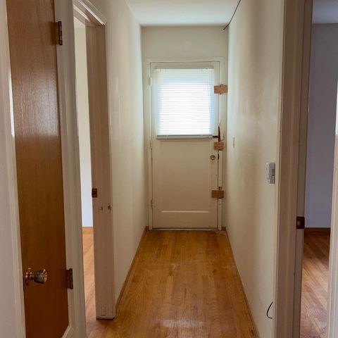 34 Cottage Lane, San Carlos, CA 94070