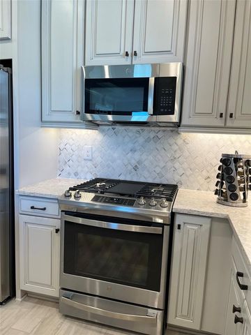 10433 MORNING MIST LANE, Sarasota, FL 34241
