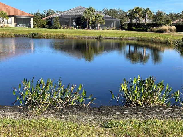 10433 MORNING MIST LANE, Sarasota, FL 34241