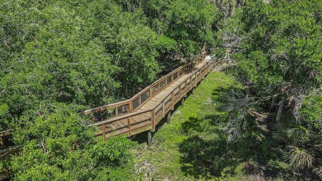 10433 MORNING MIST LANE, Sarasota, FL 34241