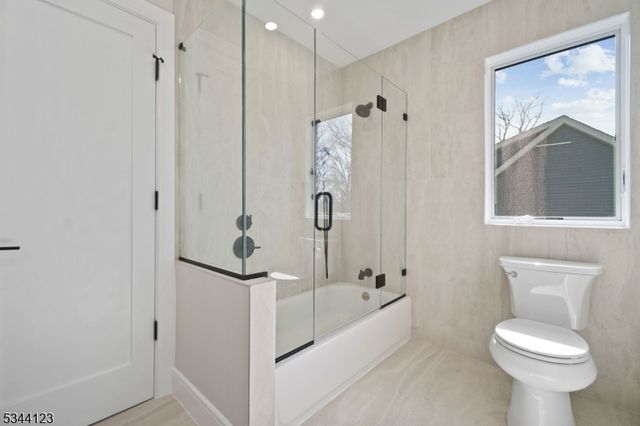 131 Winslow Terrace, Glen Rock Boro, NJ 07452