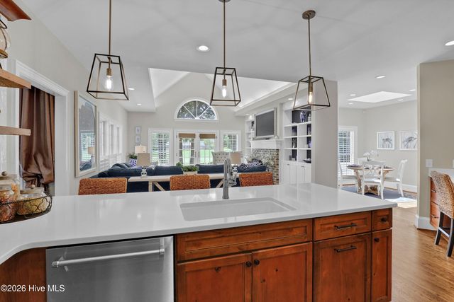 1511 Pembroke Jones Drive, Wilmington, NC 28405