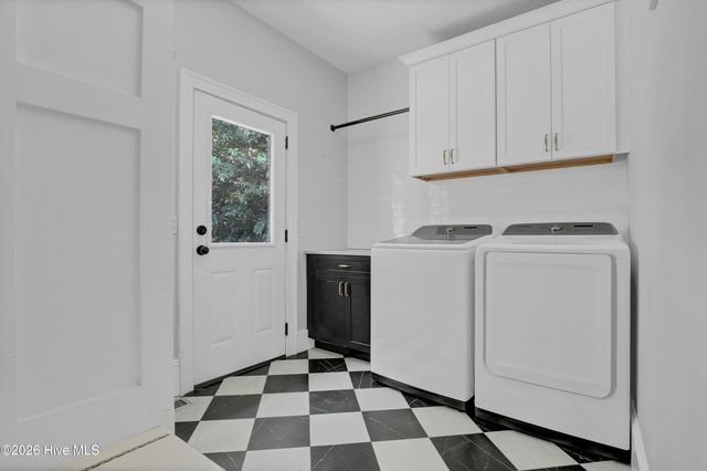 1511 Pembroke Jones Drive, Wilmington, NC 28405