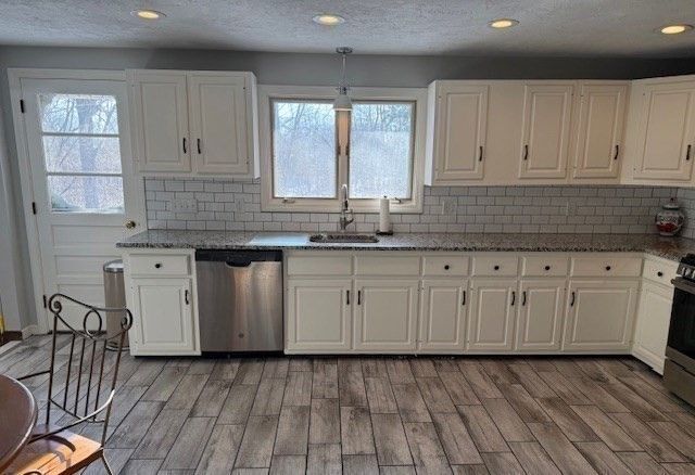 1 Bruce St, Avon, MA 02322