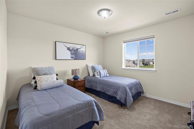 7940 S Blackstone Parkway, Aurora, CO 80016