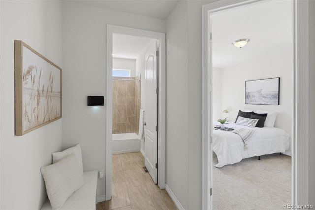 7940 S Blackstone Parkway, Aurora, CO 80016