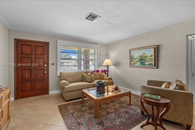 232 NW 15th St, Homestead, FL 33030