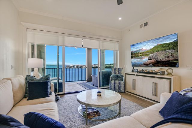 1001 The Cape RD 33, Horseshoe Bay, TX 78657