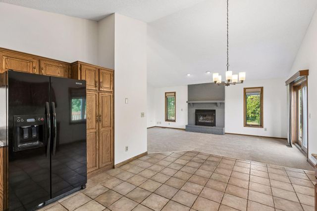 4635 Yorktown Lane N, Plymouth, MN 55442