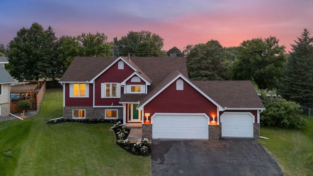 4635 Yorktown Lane N, Plymouth, MN 55442