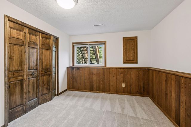 4635 Yorktown Lane N, Plymouth, MN 55442