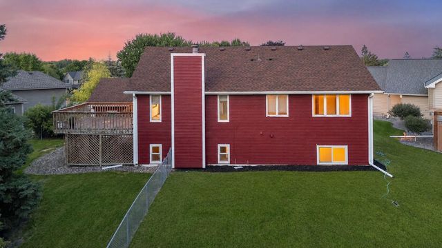 4635 Yorktown Lane N, Plymouth, MN 55442