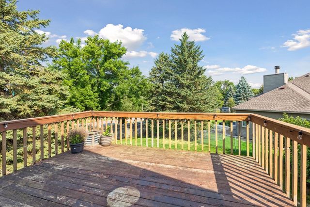 4635 Yorktown Lane N, Plymouth, MN 55442