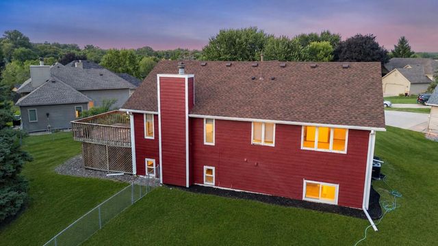 4635 Yorktown Lane N, Plymouth, MN 55442