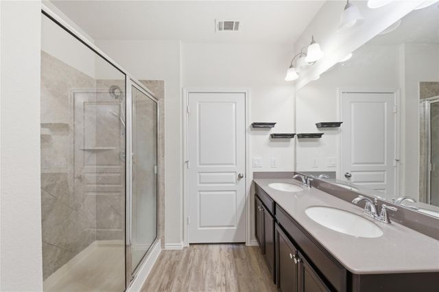 30253 Creekside Drive, Brookshire, TX 77423