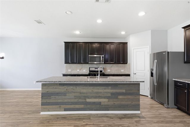 30253 Creekside Drive, Brookshire, TX 77423