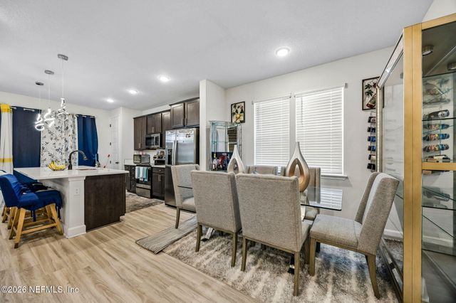 11537 ADMIRAL CV Drive, Jacksonville, FL 32221