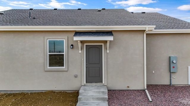 380 S Ashford Dr, Pueblo West, CO 81007