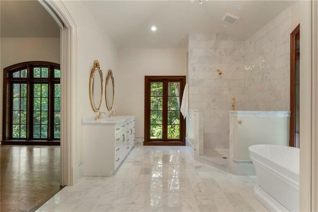 35 Valley Road NW, Atlanta, GA 30305