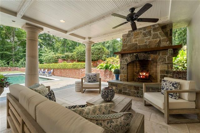 35 Valley Road NW, Atlanta, GA 30305